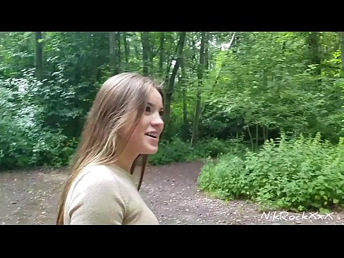 ❤️ Evelinari toki publiko batean izorratzen genuela proposatu nion! Baietz esan zuen. Orduan ipurdian izorratu eta ahoan esperma. Orduan bere burua haserretu zen. ️ Pornografia %eu.com-porn-mz.ruan ❌❤