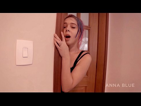 ❤️ Nire anaiarengana itzuli nintzen. Bere neska-lagunarekin sexu harremanak izan nituen. itzulera lesbiana. ️ Pornografia %eu.com-porn-mz.ruan ❌❤